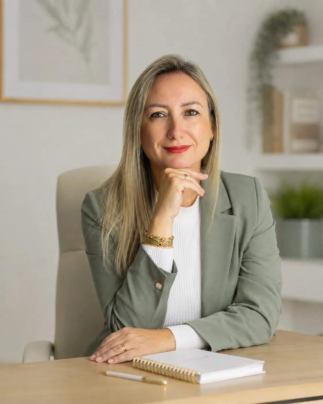 A psicóloga Deise Seixas no consultório do bairro Campinas, em São José